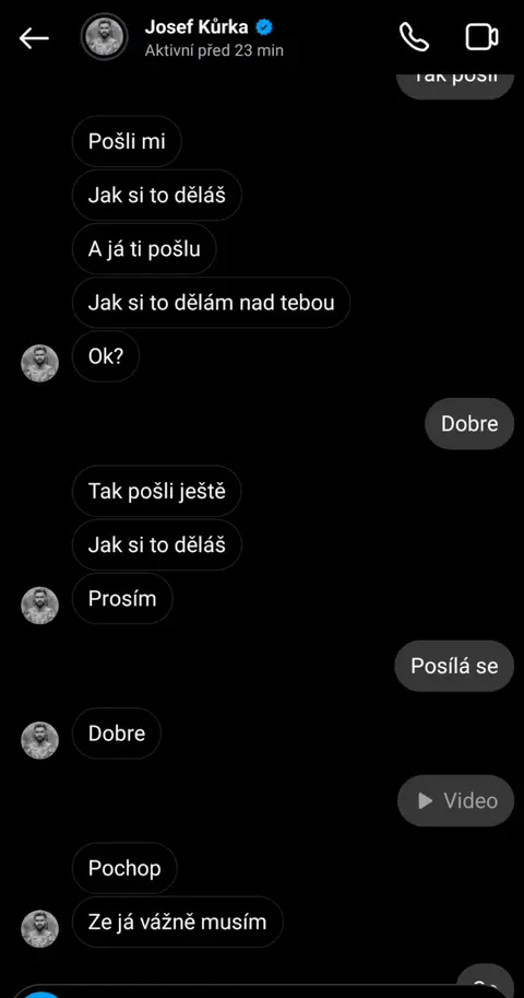 Konverzace Josefa Kůrky s nezletilou — screenshot 13 z 21