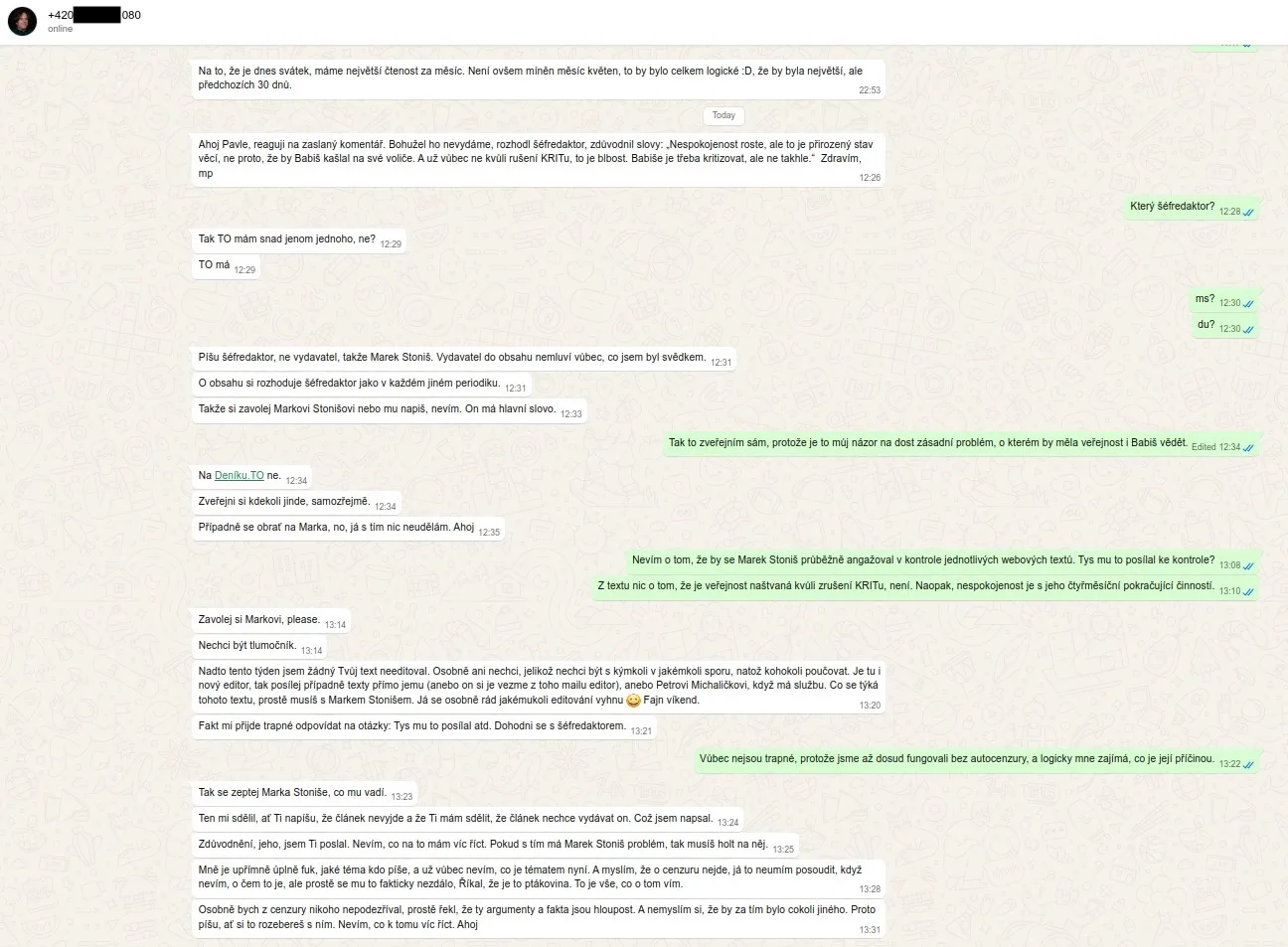 Screenshot konverzace Pavla Cimbála s Markem Přibilem o odmítnutí jeho textu v Deníku TO